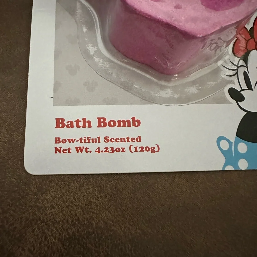🌵 3/$15 Disney Minnie Mouse Pink bath bomb see description